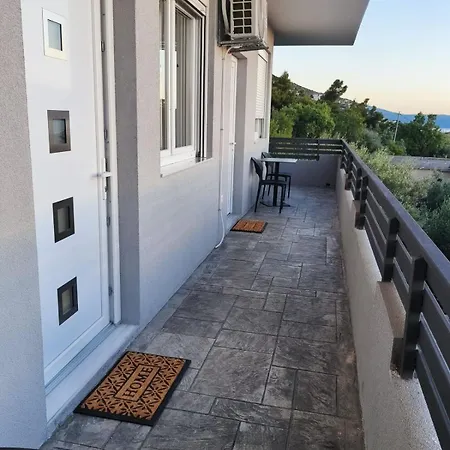 Abor Sunset House Vlorë