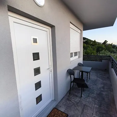 Abor Sunset House *